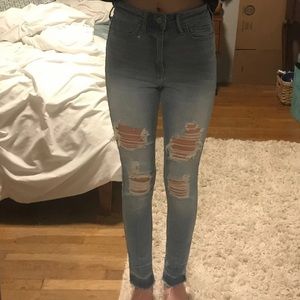 Hollister high waisted light wash skinny jeans
